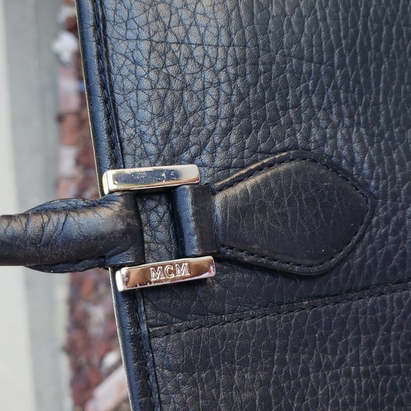 MCM Unisex Black Leather Messenger Laptop Bag Designer Convertible Professional - Picture 9 of 16